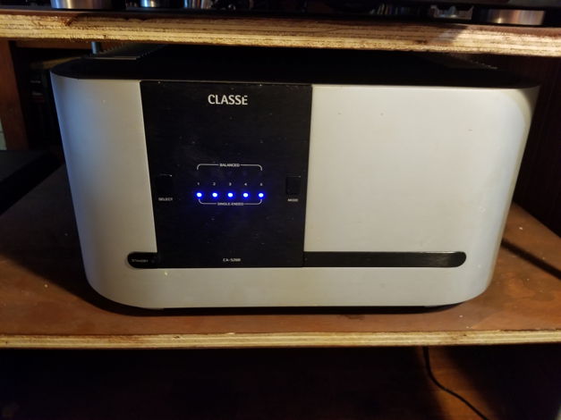 Classe Audio CA-5200