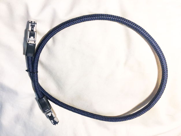 AudioQuest Vodka Ethernet Cable (0.75m / 2’6”)
