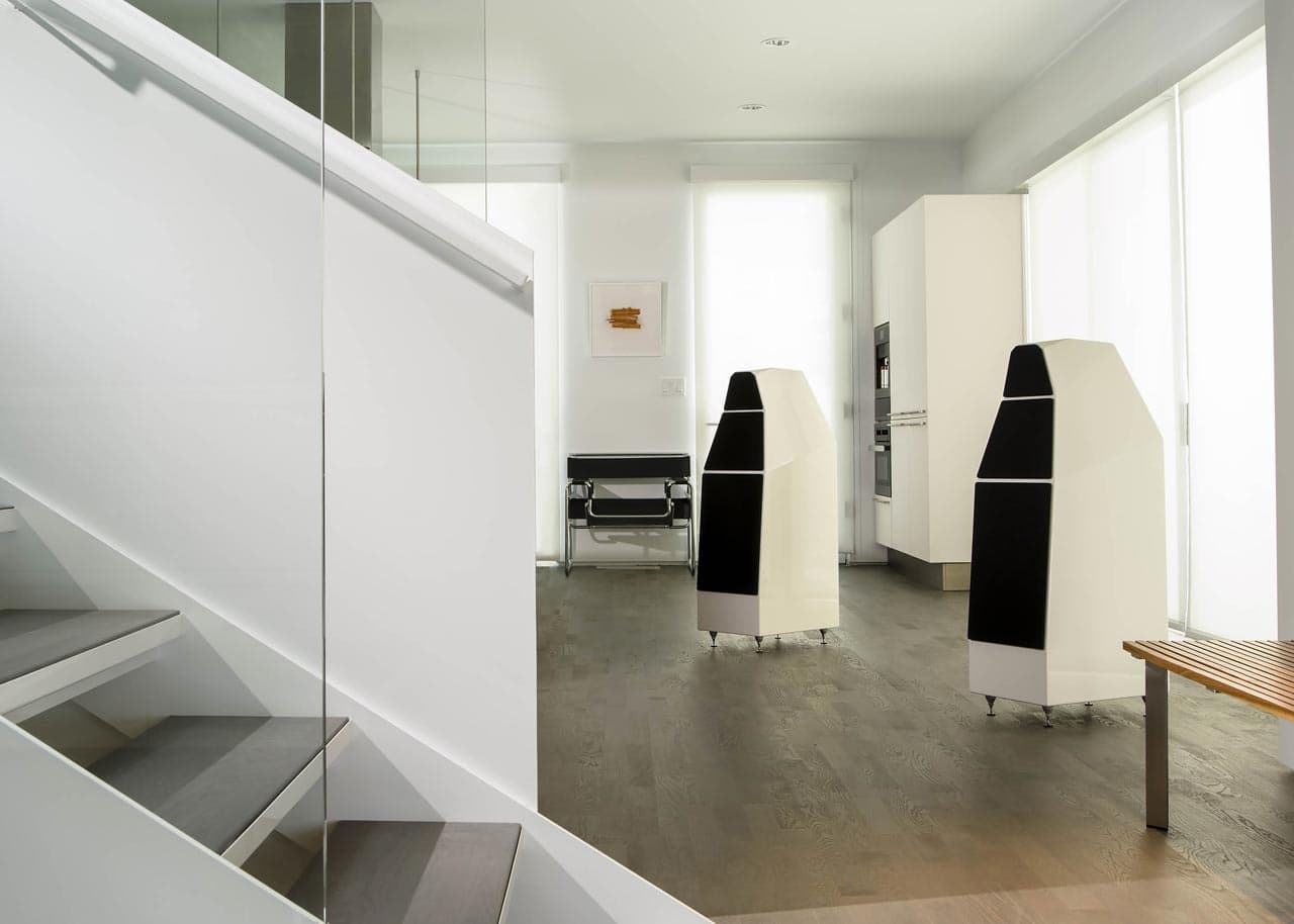 Wilson Audio Certified Authentic Never Titled Yvette Fl... 4