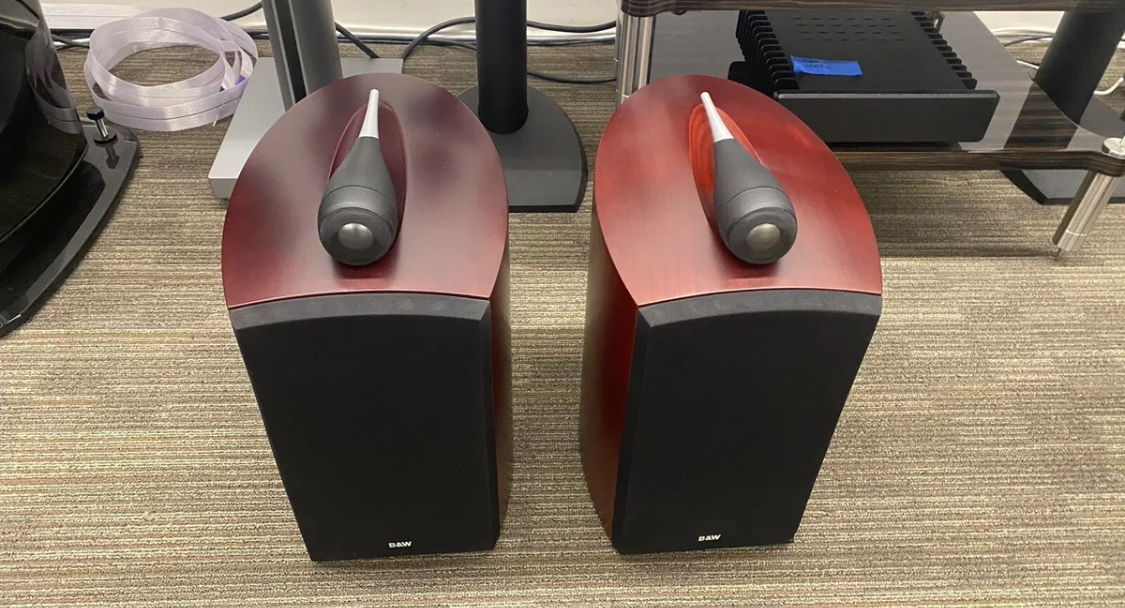 Bowers & Wilkins Nautilus 805 RoseNut Speakers with Fac... 2