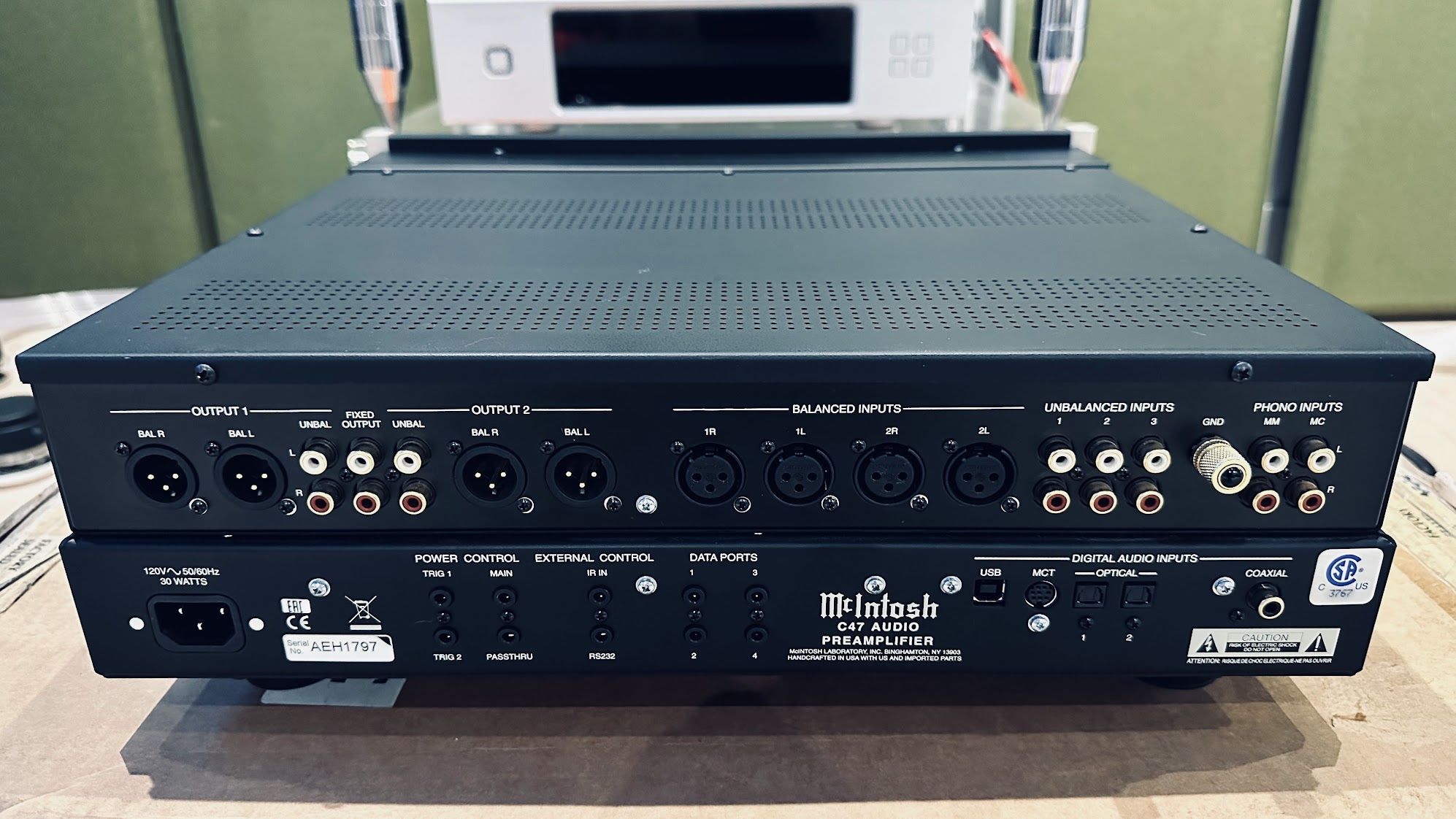 McIntosh C47 Preamplifier MINT 5