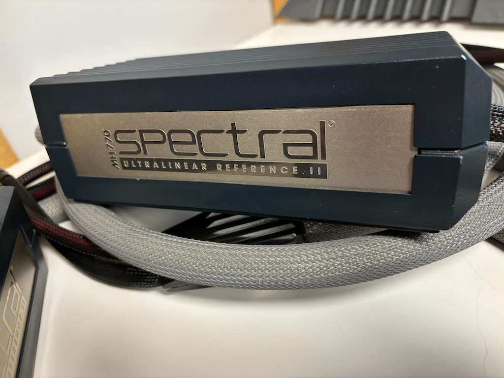 Spectral MH-770 Untralinear Reference II - Speaker Cable 5