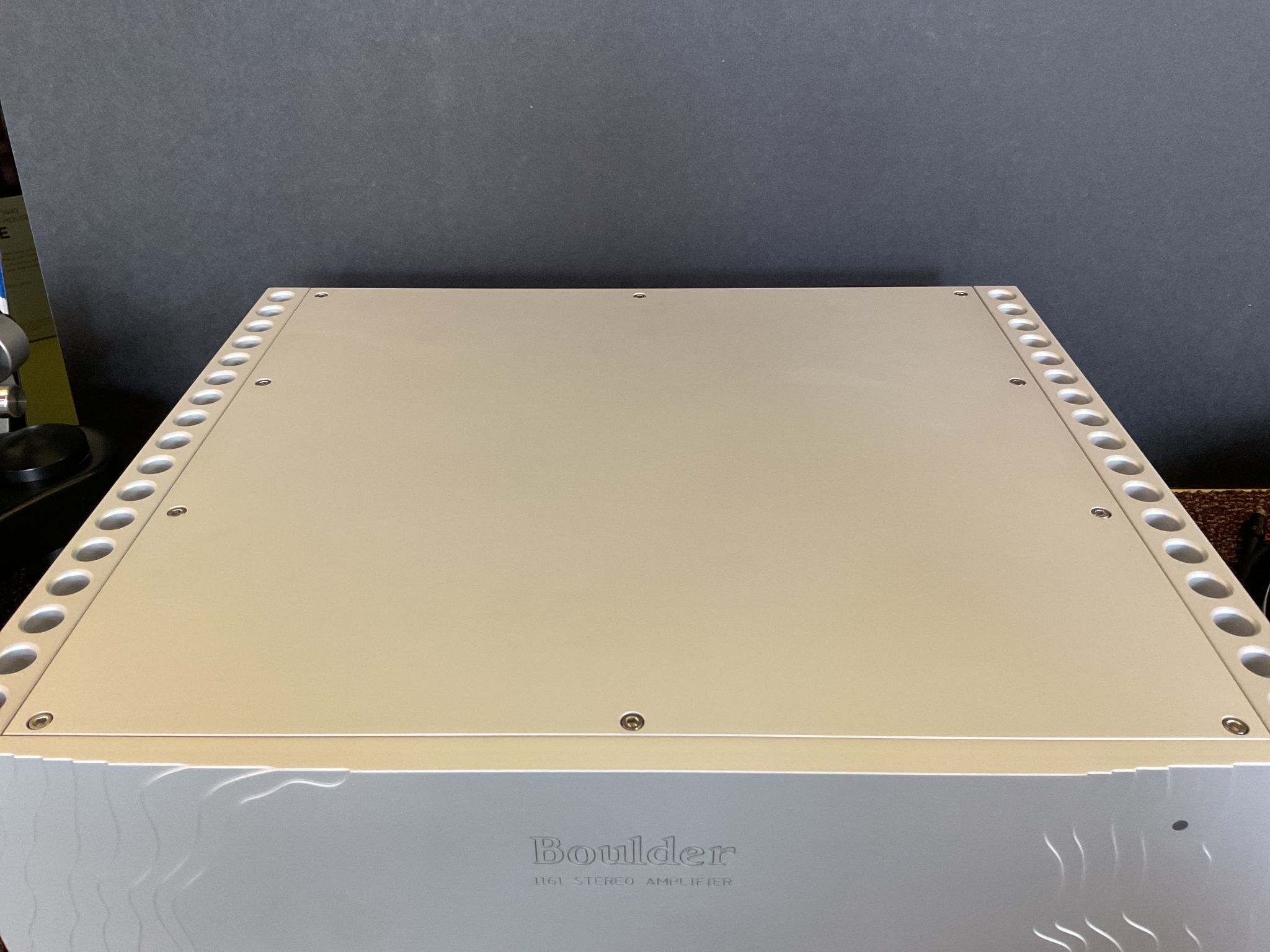 Boulder 1161 Stereo Power Amplifier 2