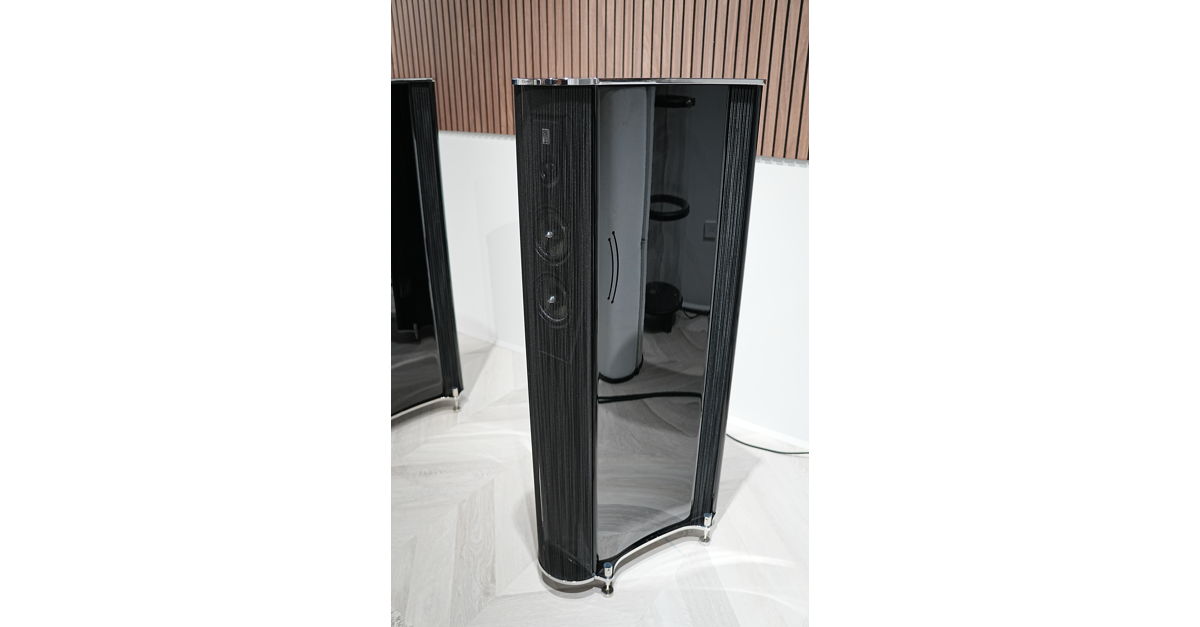 Franco Serblin Ktema (Piano Black) For Sale | Audiogon