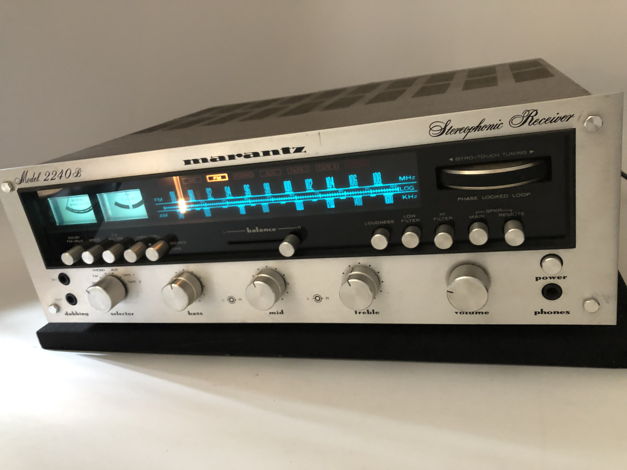 Marantz 2240B Vintage Solid State Stereo Receiver