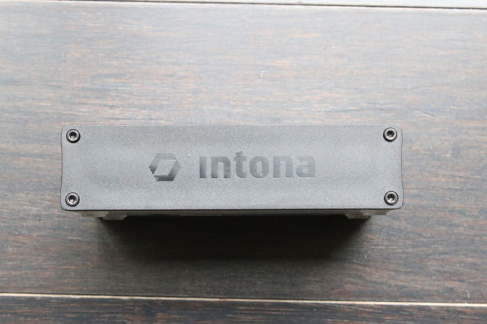 Intona USB 3.0 SuperSpeed Isolator 5kV Model 7055-D