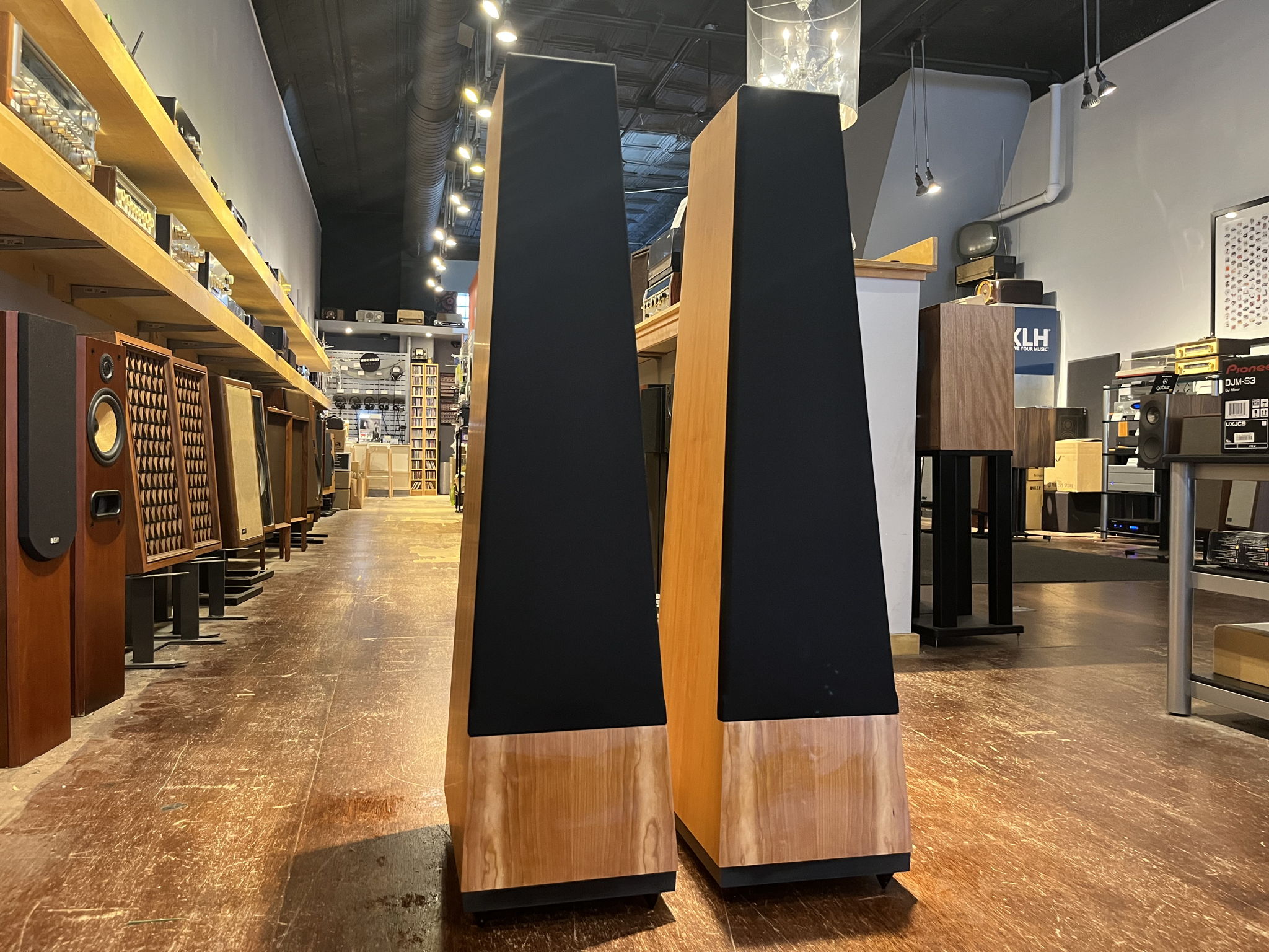 Vandersteen Treo Loudspeakers w/ Original Boxes & Manua... 2