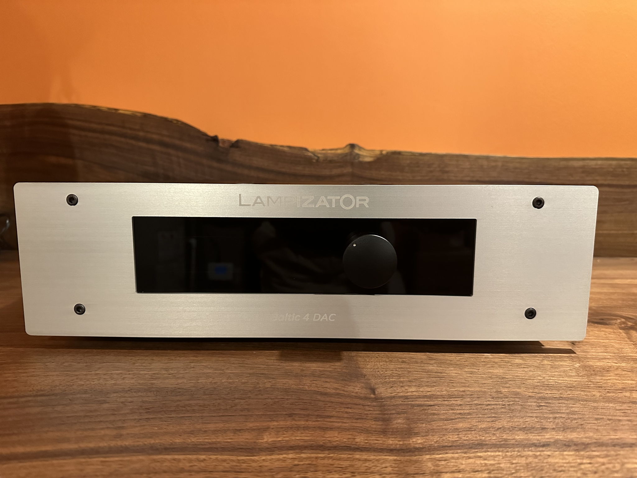 Lampizator Baltic 4 Tube DAC W/Optional Pre-Amp 2