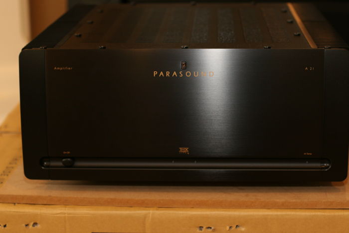 Parasound Halo A21 BLACK - 1 Year Old