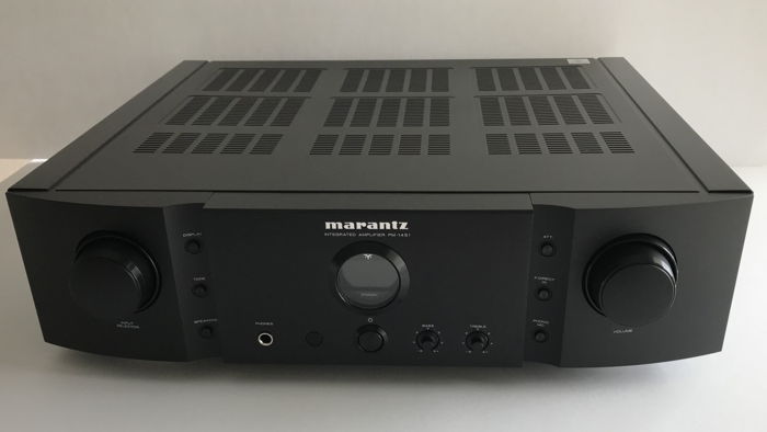 Marantz Reference Series Intergraded Amplifier with bu...