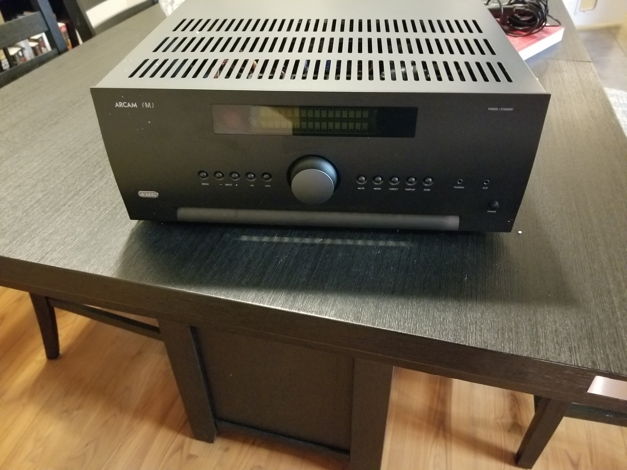 Arcam AVR550