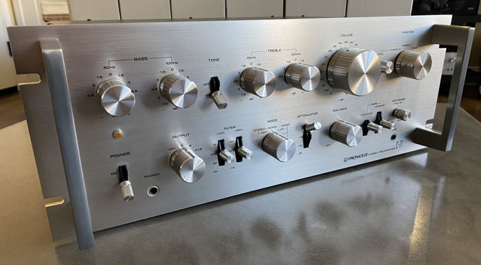 Pioneer C-77 / SPEC-1 Preamp - 120V - Truly Outstanding...