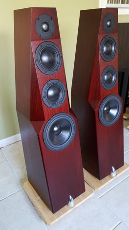 Totem Acoustic Wind Mahogany Full Range Speakers Mint C...