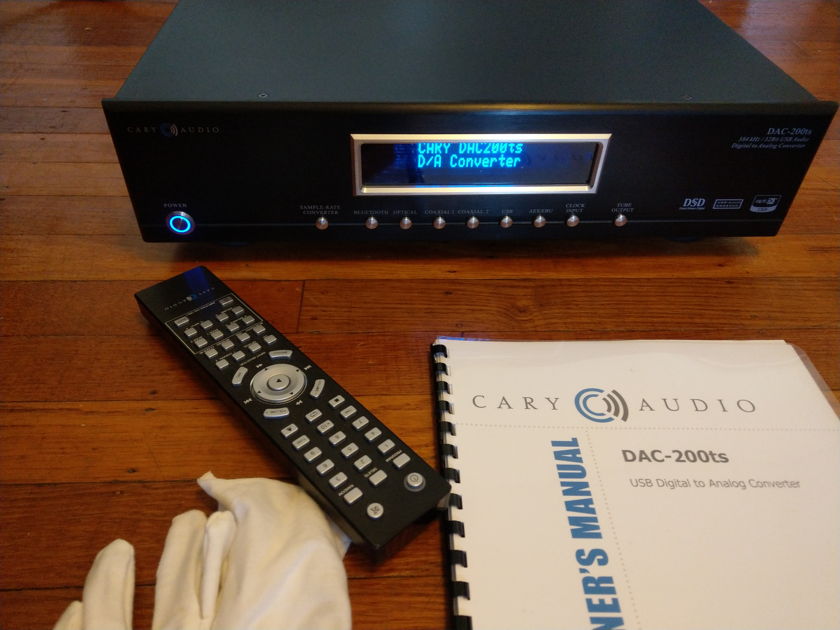 Cary Audio DAC-200ts in Original Box, Tube & Solid State Output