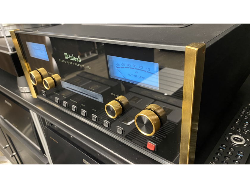 McIntosh C2300 C-2300 Tube Stereo Preamplifier