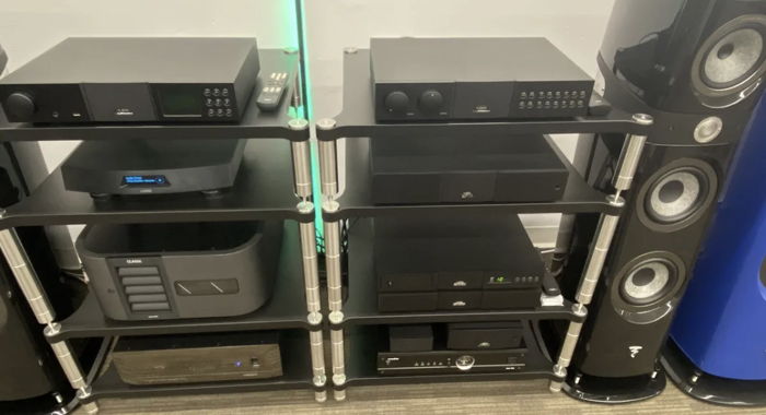 NAIM Complete System - NAC282, HiCap DR, and NAP250