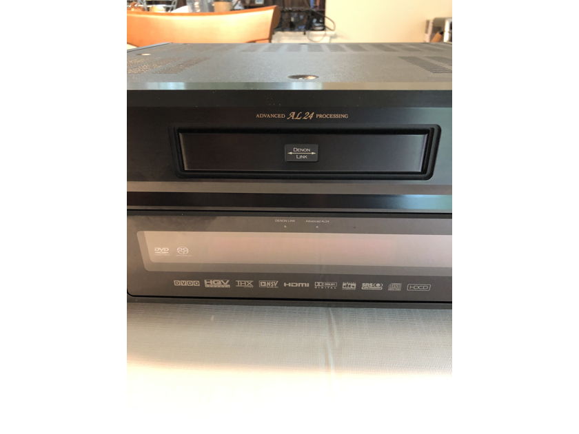 Denon DVD-5910 Flagship Universal audiophile player...Excellent and mint...Price reduced