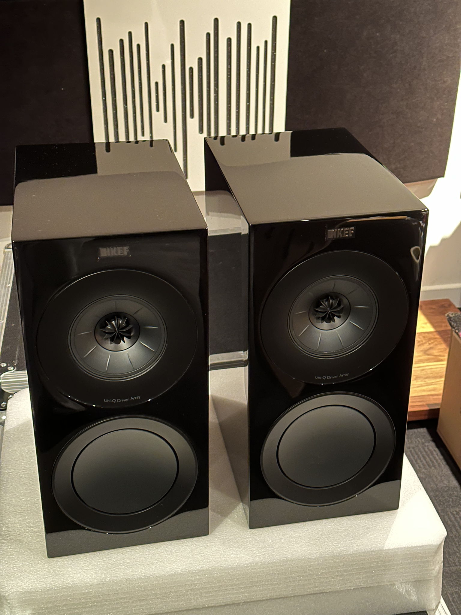 KEF R3 5