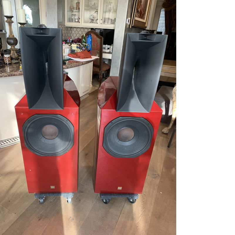 Jbl synthesis 1400 top