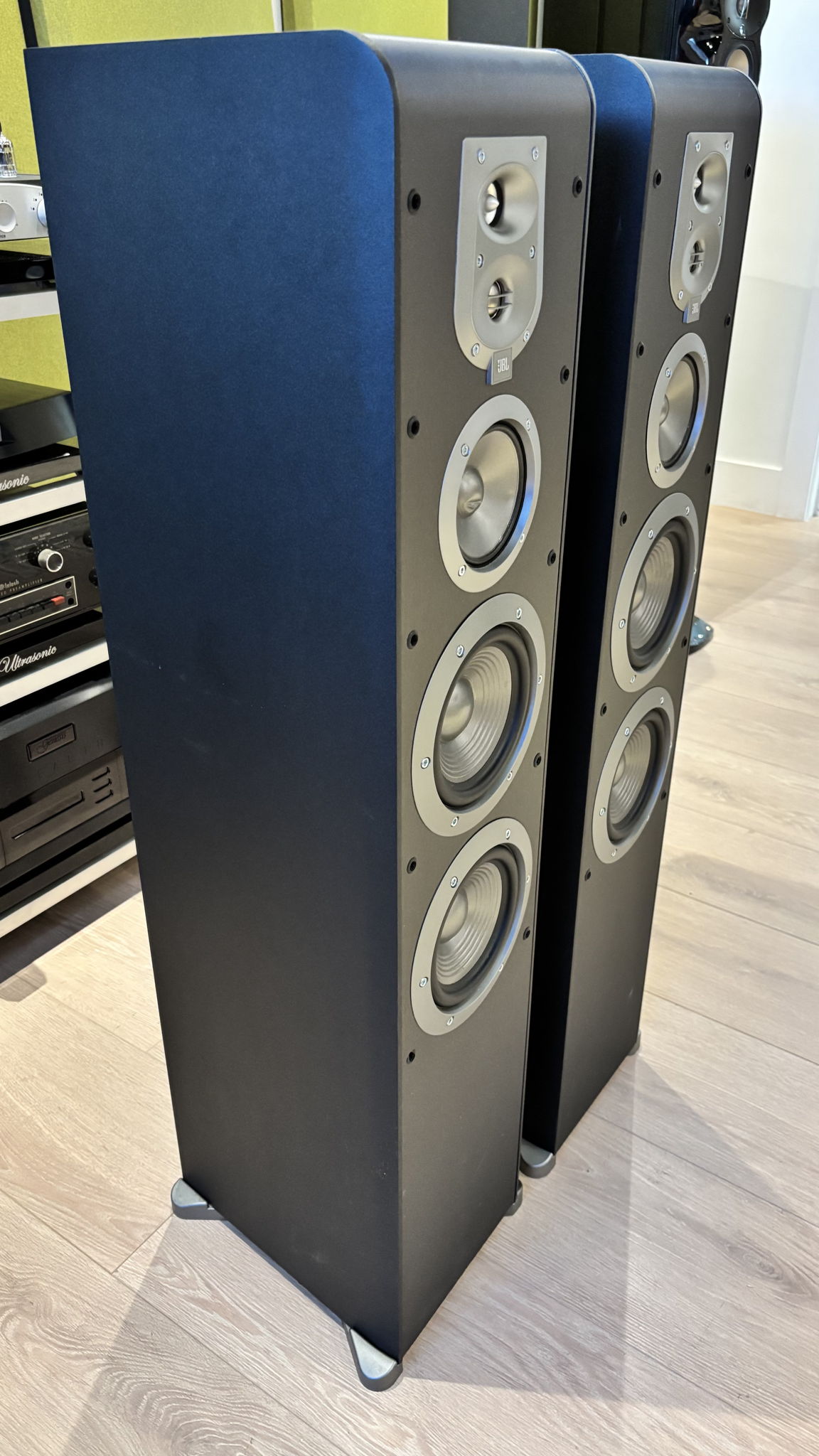JBL ES80 Full Range Tower Speakers VERY GOOD 3