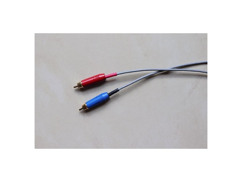 Audiocadabra Xtrimus4™ Solid-Silver SuperQuiet™ RCA Cables (24 AWG Design)