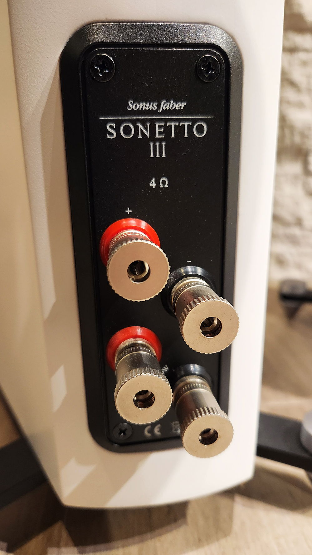 Sonus Faber Sonetto III - Elegant Italian Slim Floorsta... 10