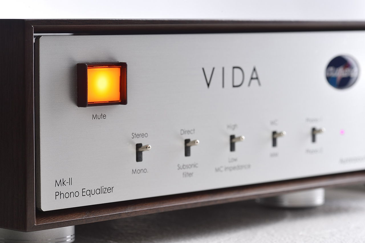Aurorasound VIDA Mk.II  LCR type phono stage