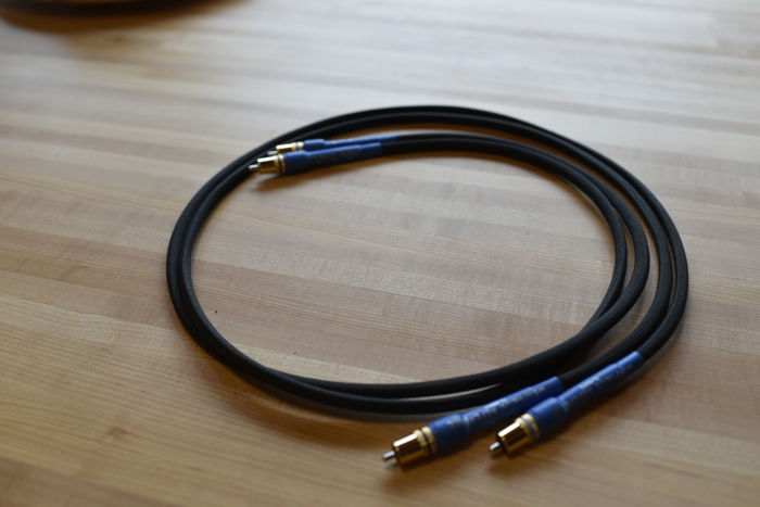 Silnote Audio  Morpheus Reference Classic RCA 1.5 Meters