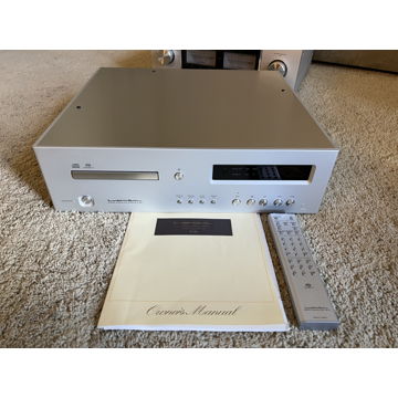 Luxman D-06 CD/SACD Player