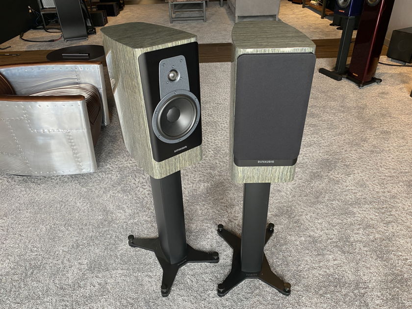 Dynaudio Contour 20 Bookshelf Speakers For Sale | Audiogon