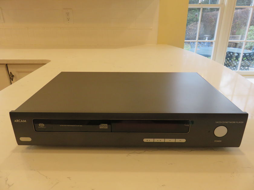Arcam CDS50 CD/SACD Player, Digital Audio and Network Music Streamer-Price Reduced Even Further