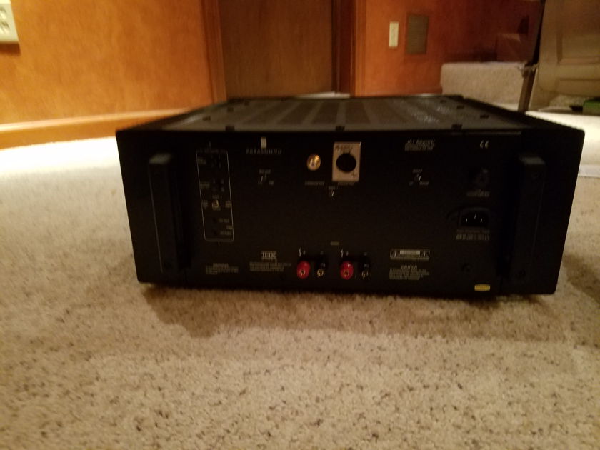 Parasound JC1 priced to sell, like new, single amp