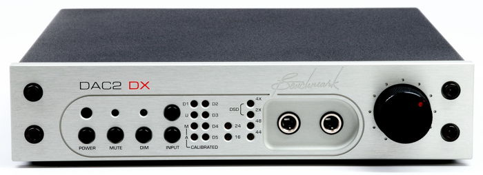 Benchmark DAC2 - DX  DSD capable Stereophile rated Clas...