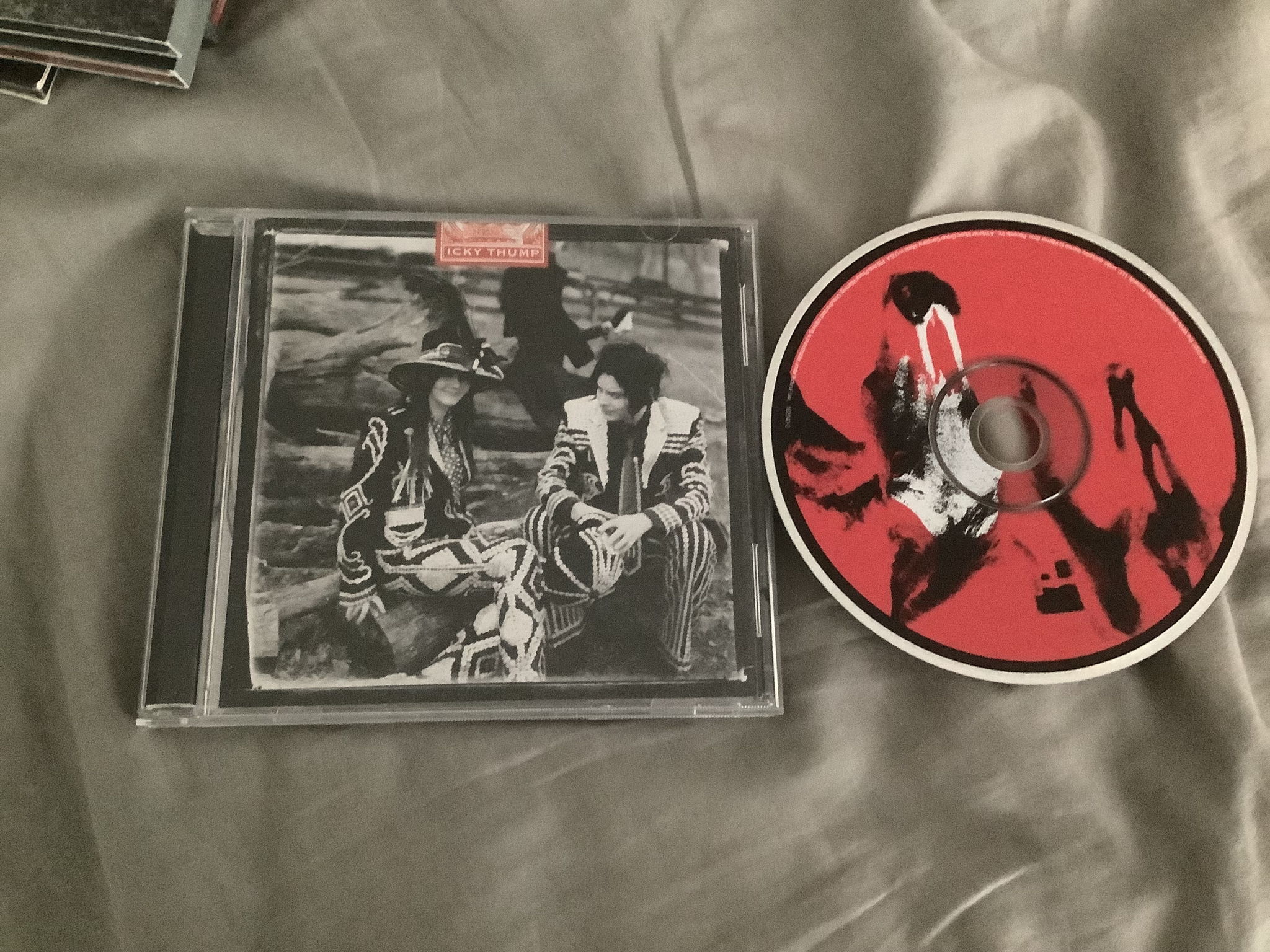 The White Stripes  Icky Thump