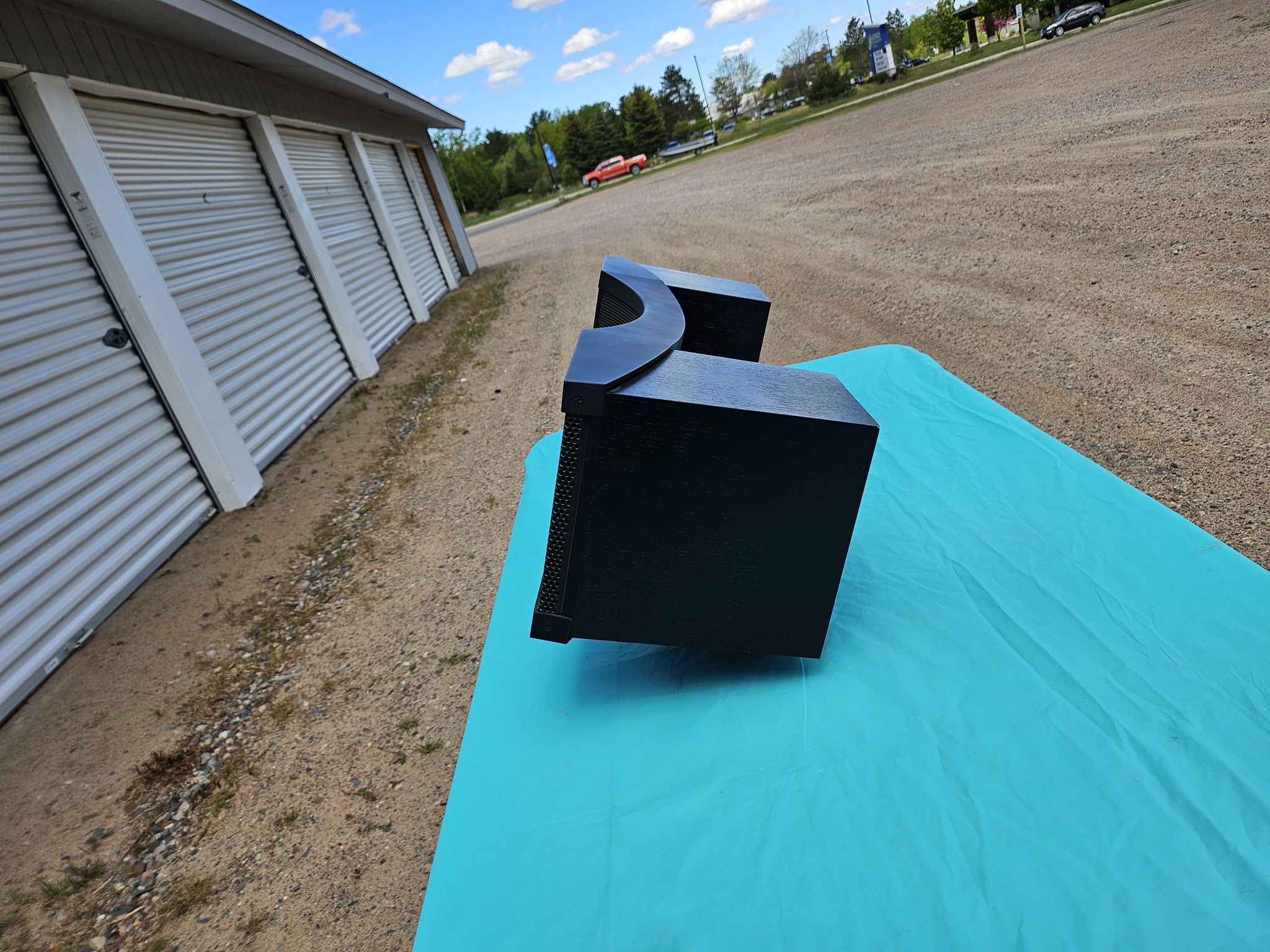 Martin Logan Stage center channel 5