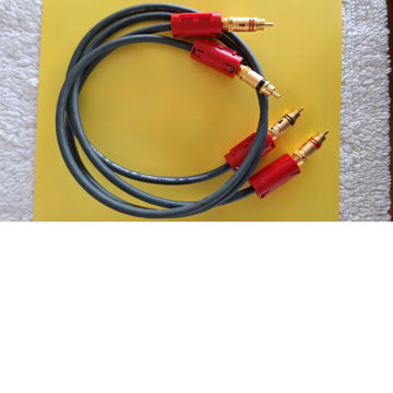 AUDIOQUEST TOPAZ X2 Interconnect RCA directional Cables...