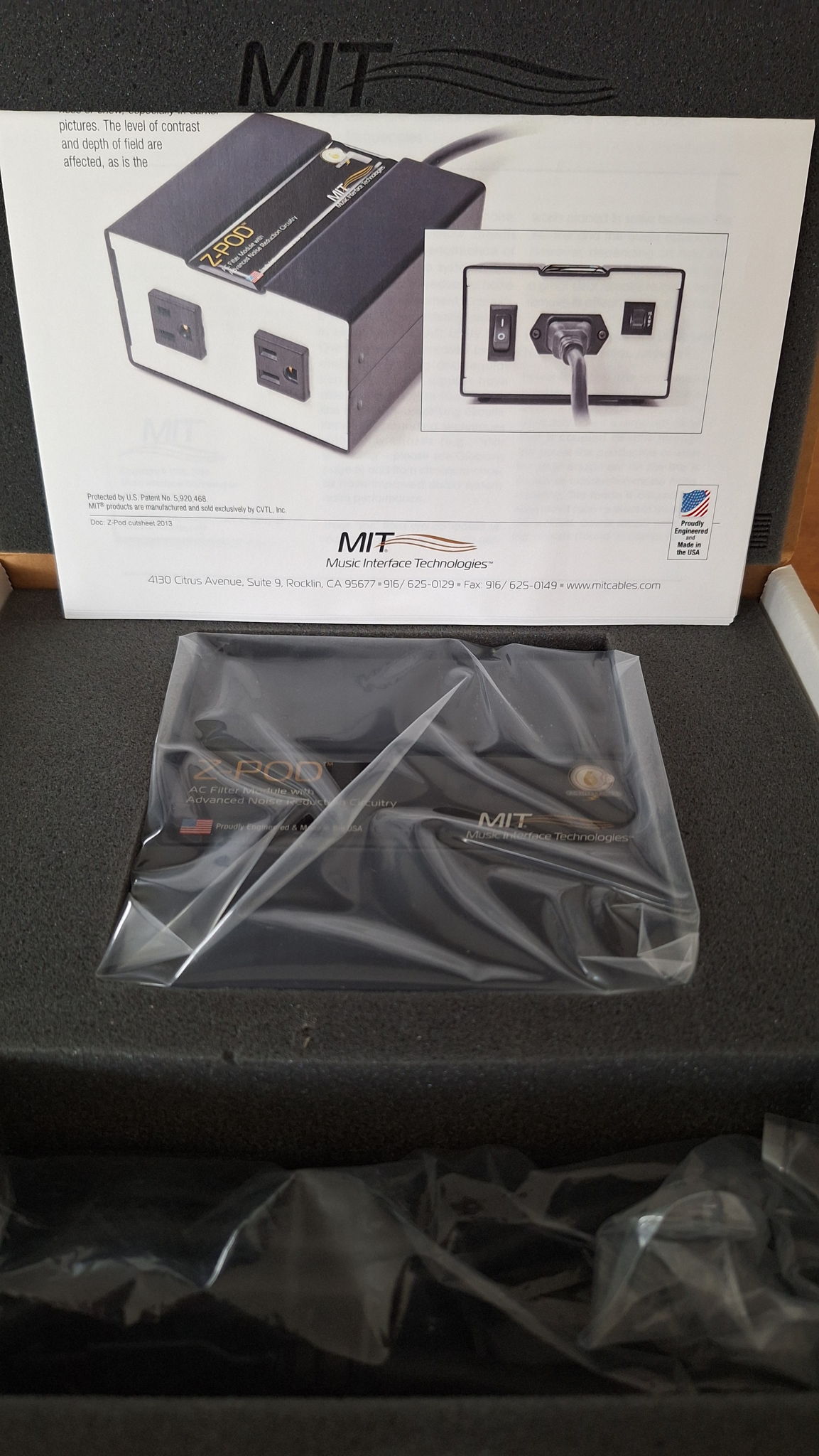 MIT Z-POD AC Power Conditioner and Video Noise Reductio... 2