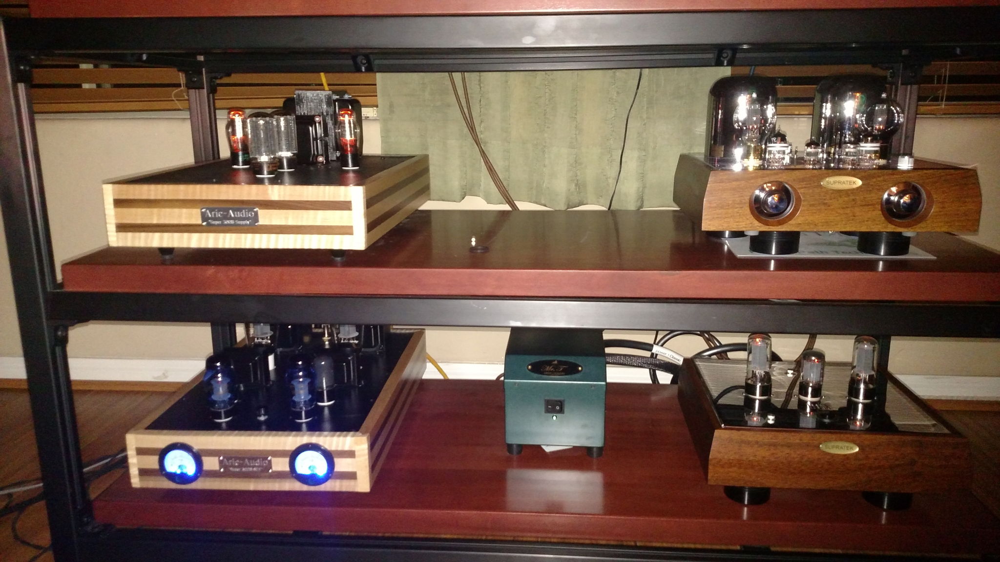 Aric Audio Super 300B amplifier w/ Sophia Blue 6SN7 & Takatsuki 300B Tubes