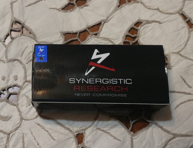 Synergistic Research SR Blue Fuse 5x20 SloBlow 250v 5am...