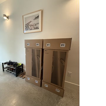 KEF LS60
