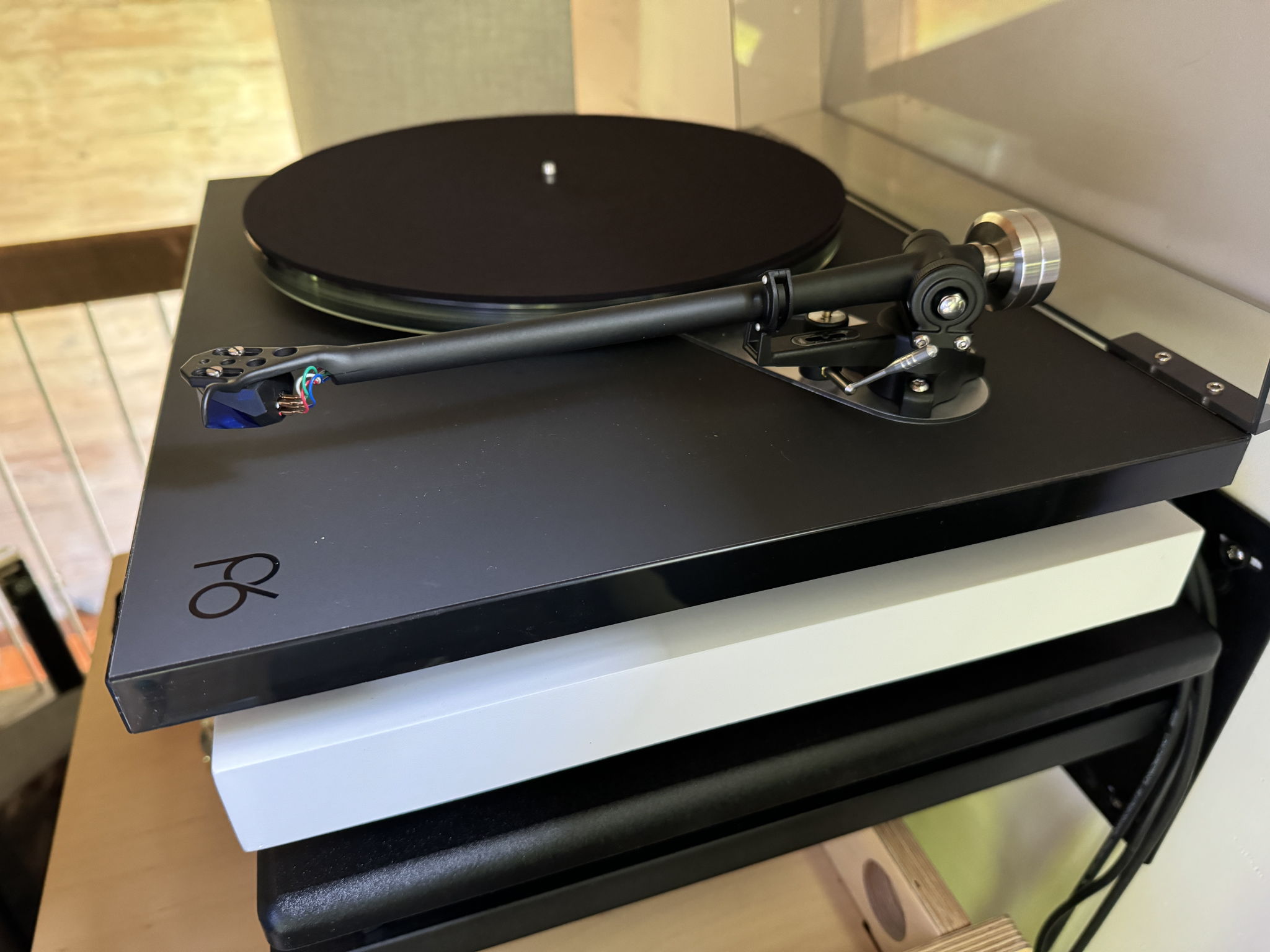 Rega P6 LN, w/new Ortofon Blue. Pickup in NYC or near W... 7