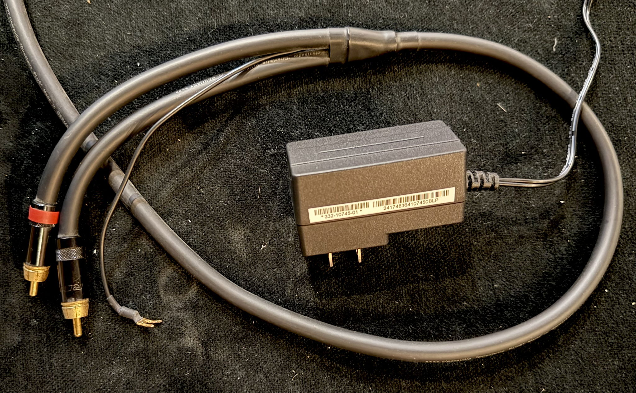 Clearaudio Concept, Table, Arm, Dust Cover & Ortifon 2M... 6