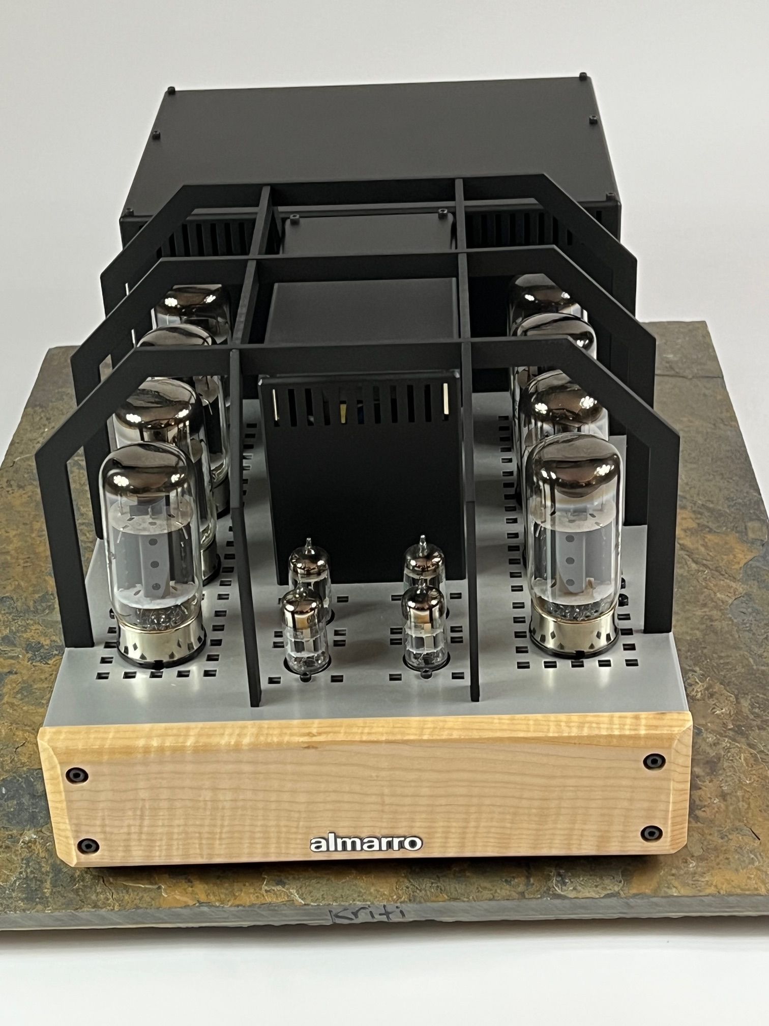 Almarro A50125a tube amplifier 12