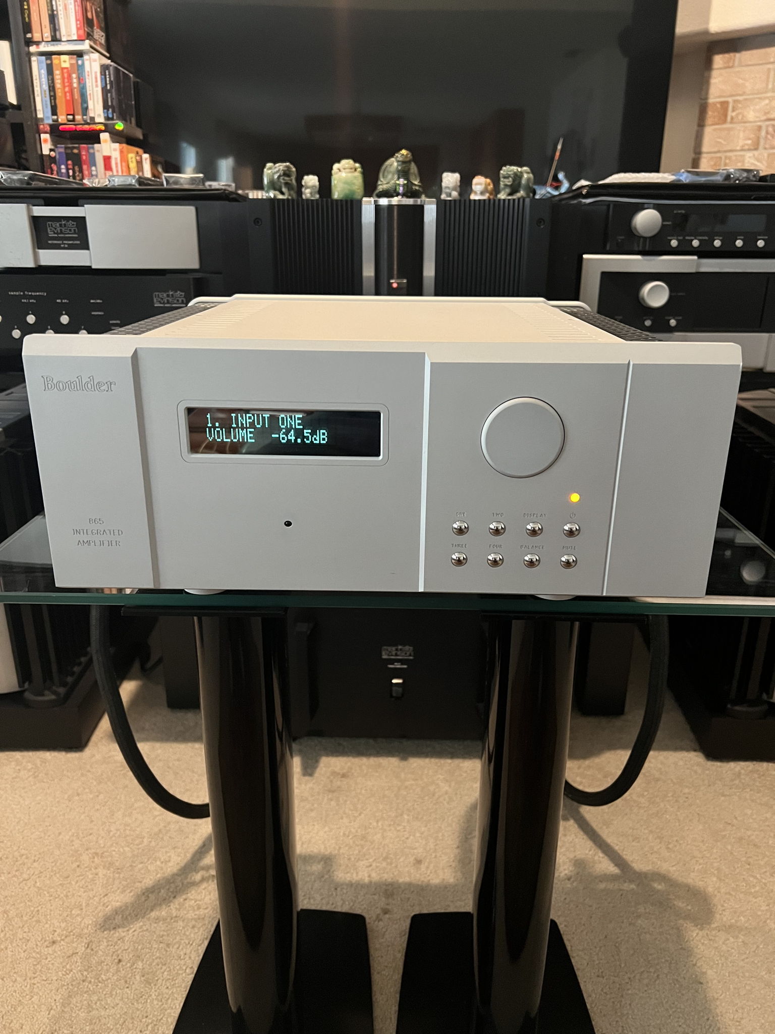 Boulder 865 Integrated amplifier 2