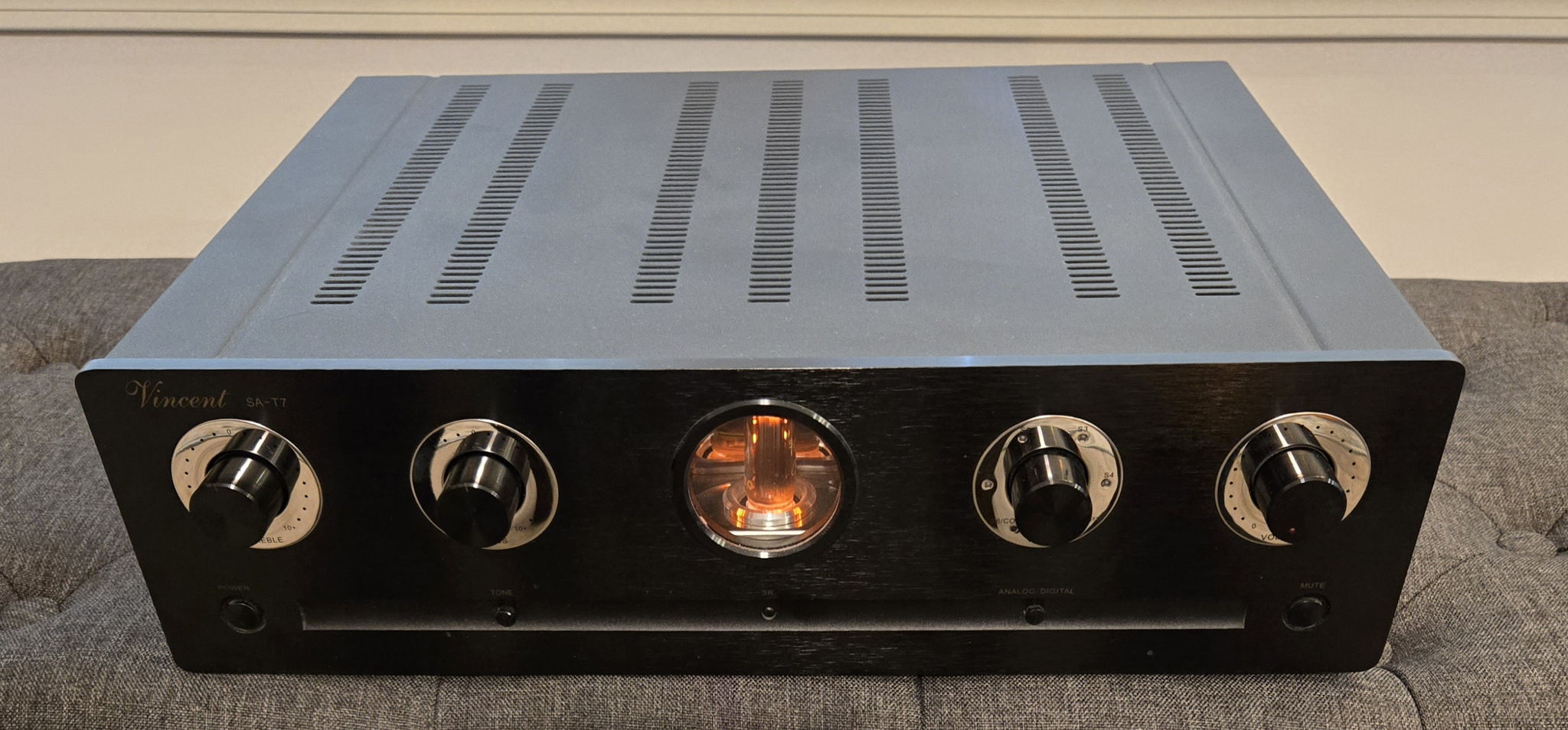 Vincent Tube Pre-Amplifier SA-T7 3