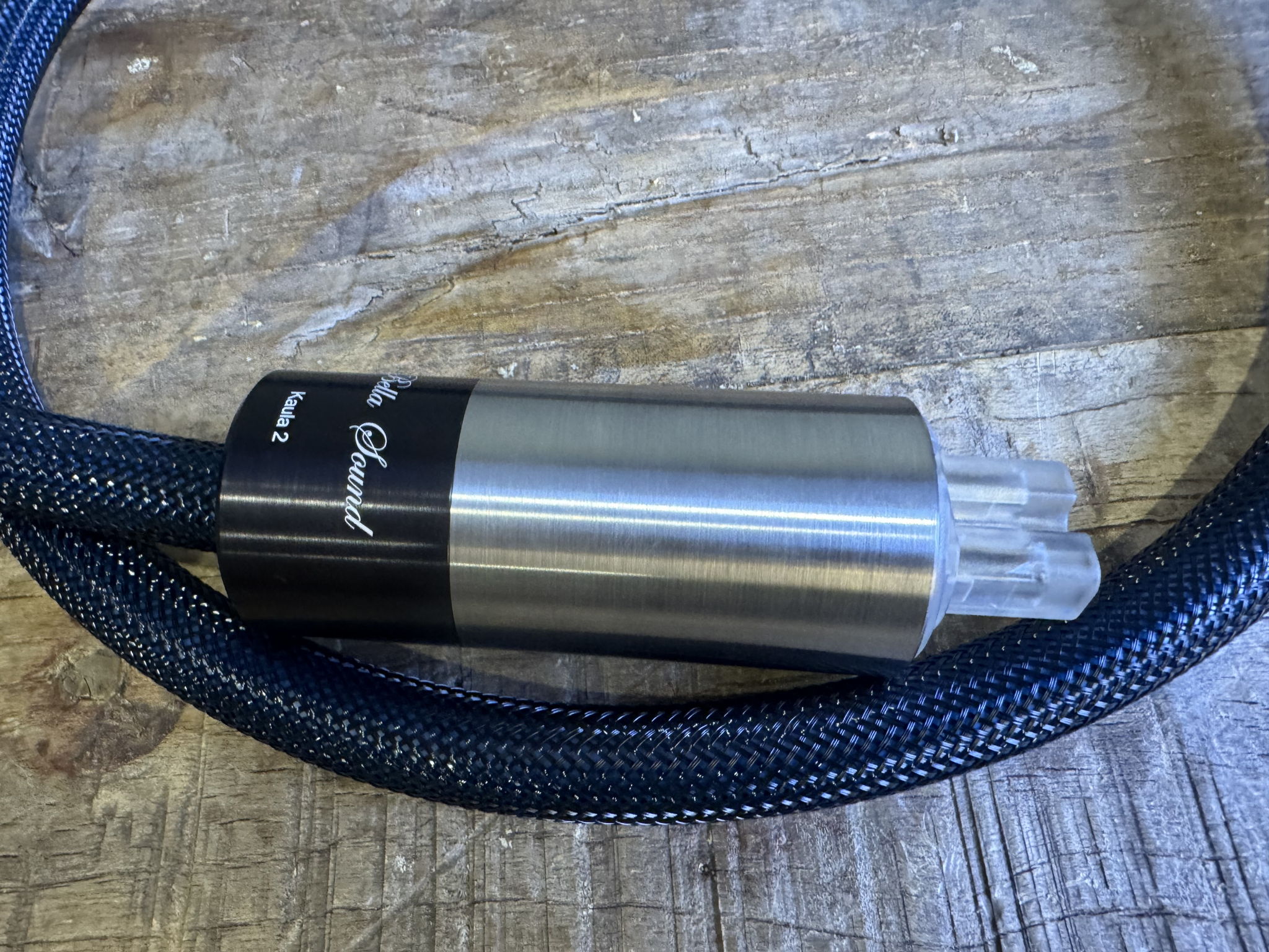 Bella Sound Kaula 2 power cable 3