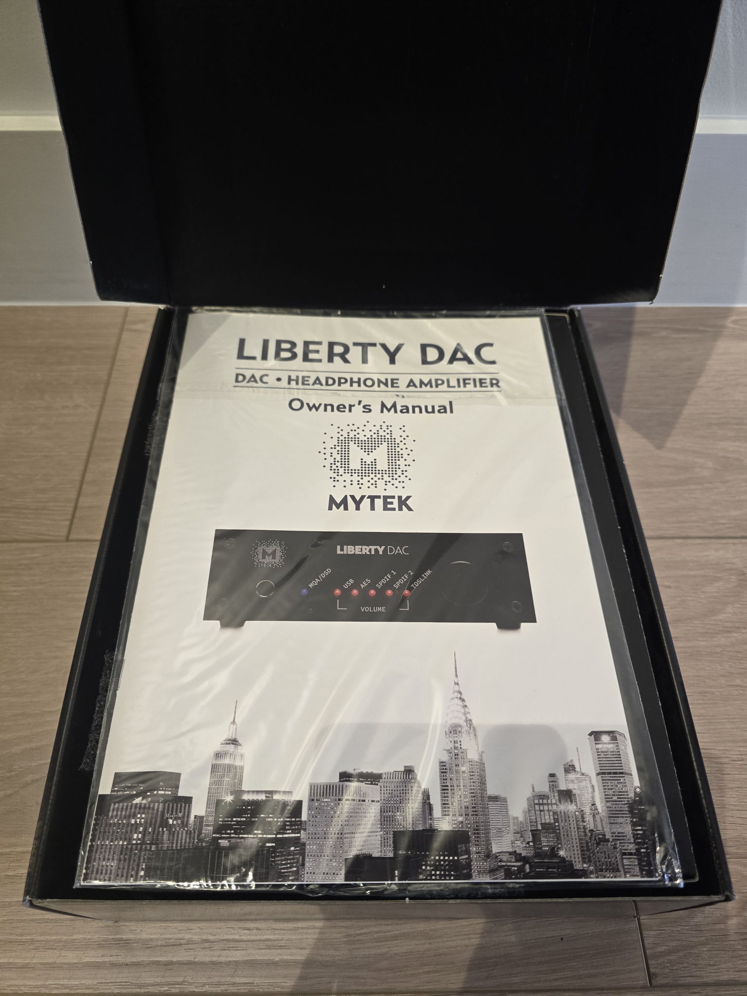 Mytek Liberty DAC / Headphone Amp Amplifier EXCELLENT 10