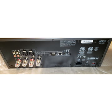 Arcam PA240 amplifier, 2 x 225W/ch, 790W mono, Like New...
