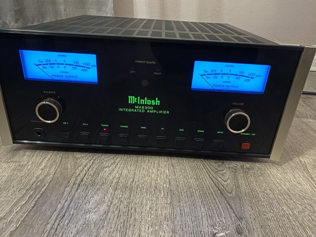 McIntosh MA-6300 Integrated Amplifier