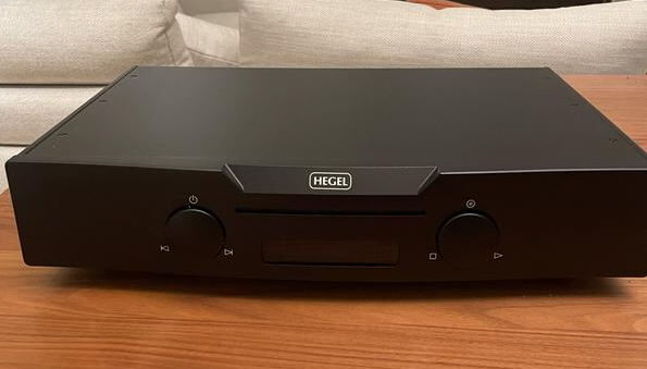 Hegel Viking Reference Bit-Perfect CD Player 3